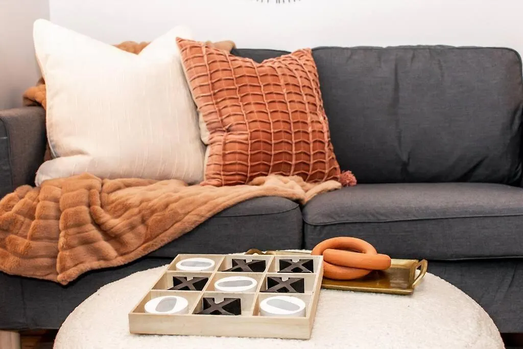 Nordic Retreat, 4Br, Min To Wem & Dt, Aircon & Fireplace, Sleeps 10! Έντμοντον Σπίτι διακοπών