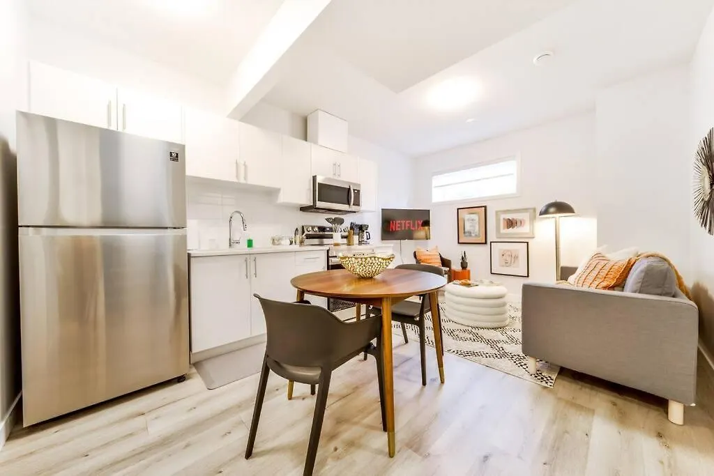 Nordic Retreat, 4Br, Min To Wem & Dt, Aircon & Fireplace, Sleeps 10! Edmonton